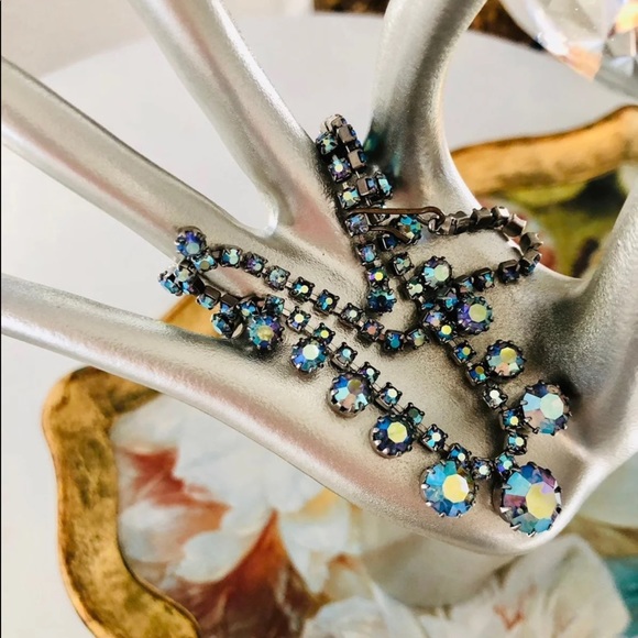 Vintage Blue Borealis Crystal Rhinestone Dainty Necklace 💎 - Picture 2 of 12